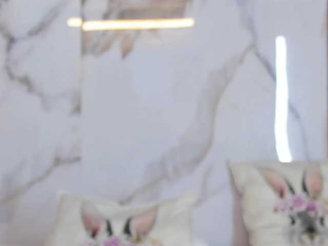 hannahill69 live cam on BongaCams