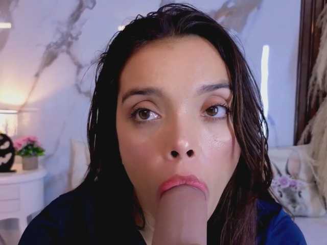 hannahill69 live cam on BongaCams