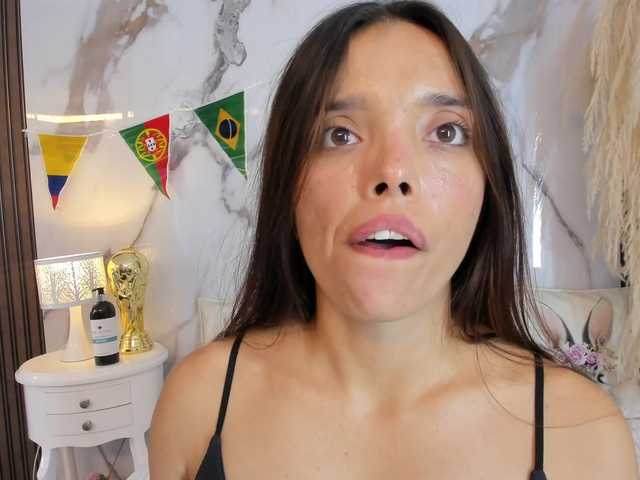 hannahill69 live cam on BongaCams