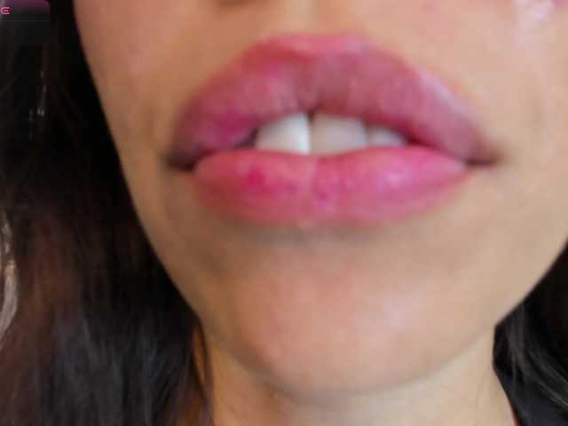 hannahill69 live cam on BongaCams