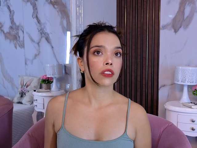 hannahill69 live cam on BongaCams