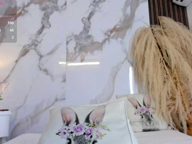 hannahill69 live cam on BongaCams