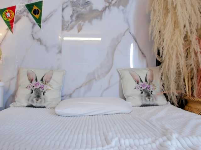 hannahill69 live cam on BongaCams
