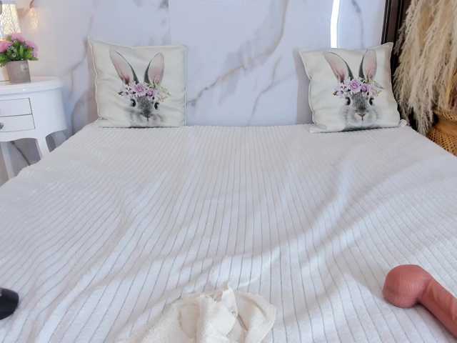 hannahill69 live cam on BongaCams