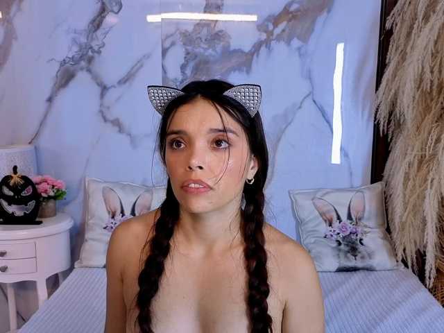 hannahill69 live cam on BongaCams