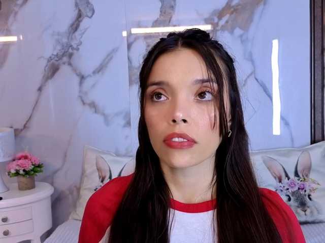 hannahill69 live cam on BongaCams