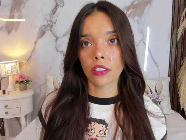 hannahill69 live webcam show