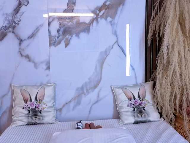 hannahill69 live cam on BongaCams
