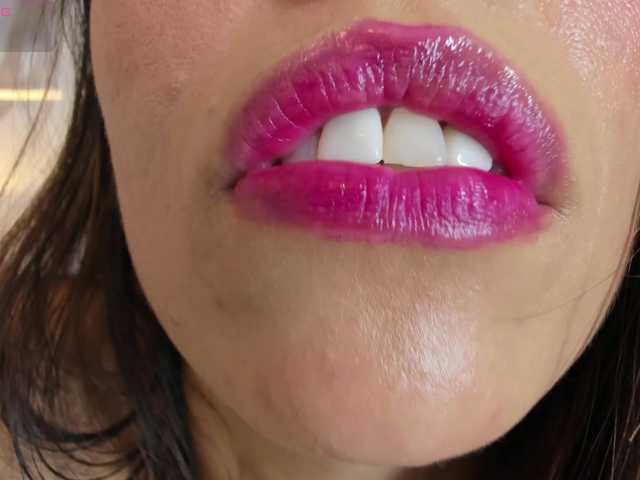 hannahill69 live cam on BongaCams