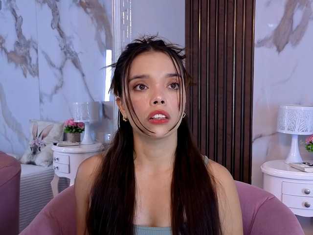 hannahill69 live cam on BongaCams