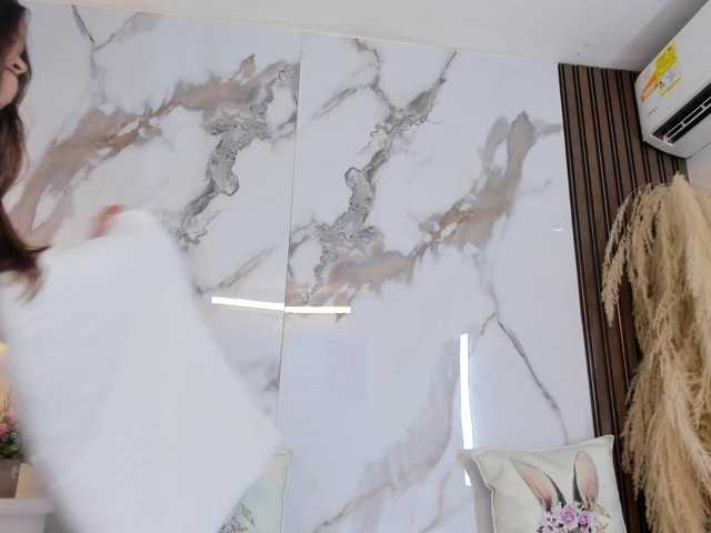 hannahill69 live webcam show