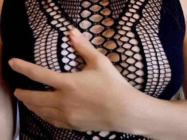 Modelo: hannahill69