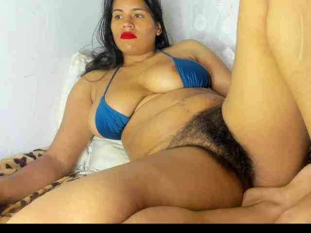 roxanahills_ webcam