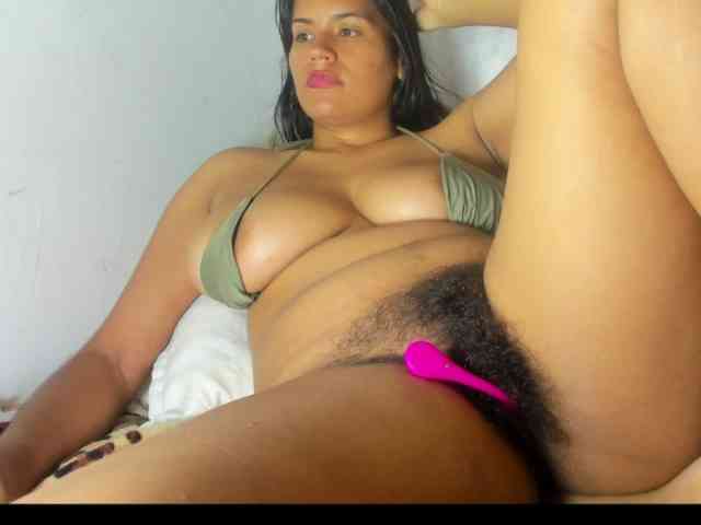 roxanahills_ webcam