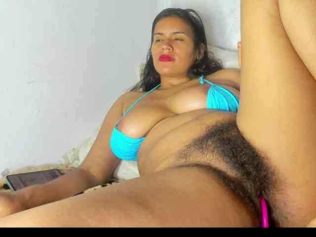 roxanahills_ webcam