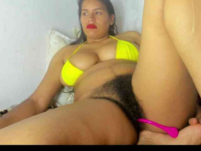 roxanahills_ webcam