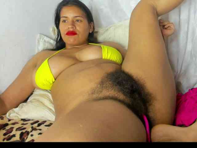 roxanahills_ webcam