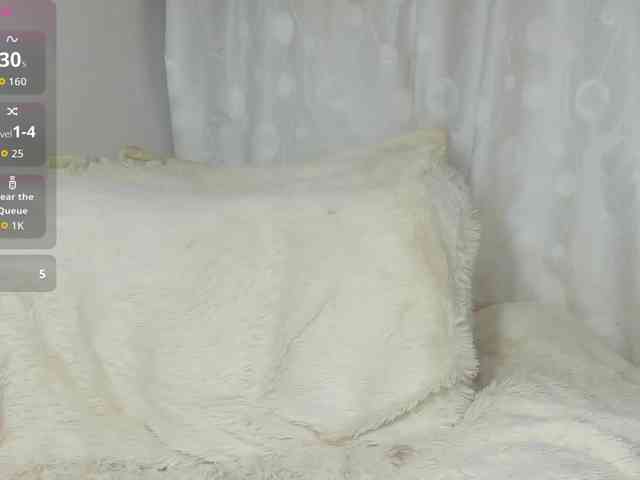 roxanahills_ webcam
