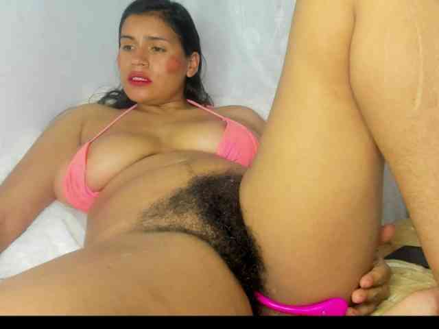 roxanahills_ webcam