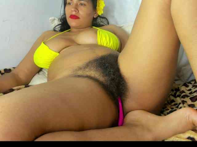 roxanahills_ webcam