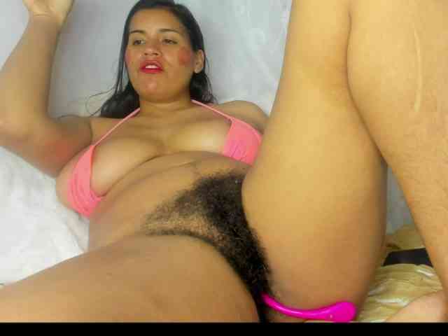 roxanahills_ webcam