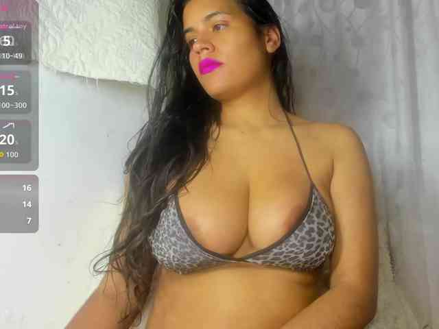 roxanahills_ webcam