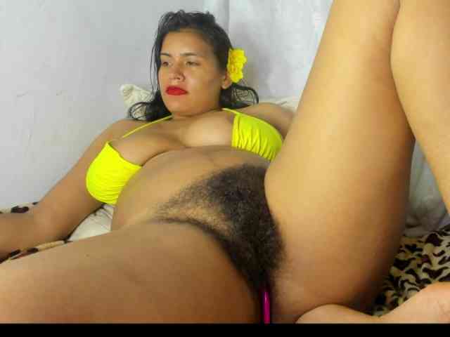 roxanahills_ webcam