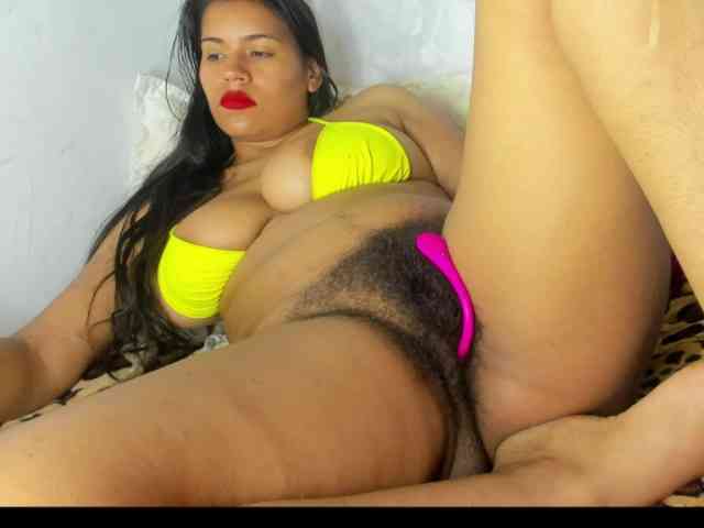roxanahills_ webcam