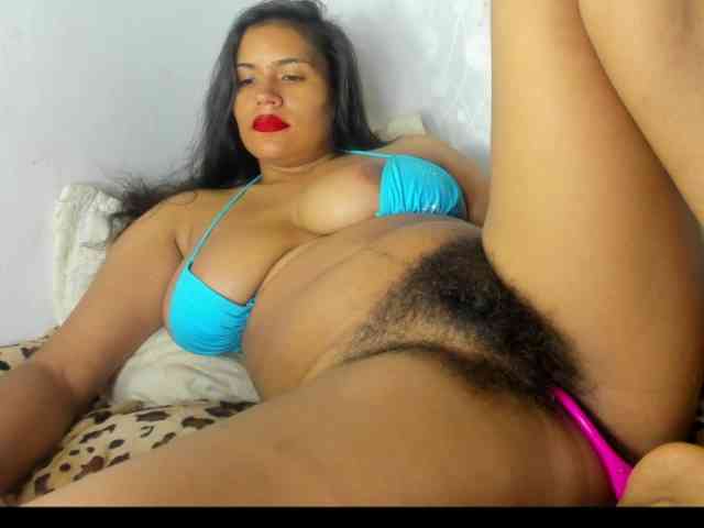 roxanahills_ webcam