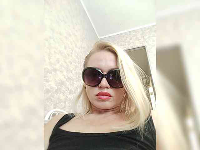 Milka_Milf webcam