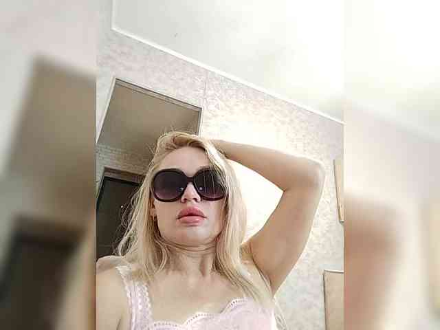 Milka_Milf webcam
