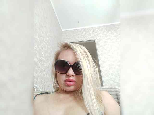 Milka_Milf webcam