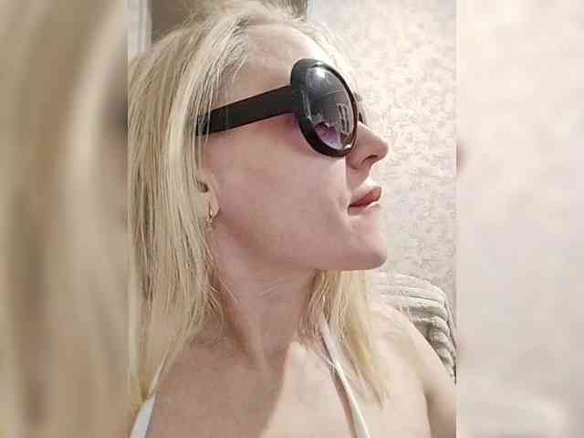 Milka_Milf webcam