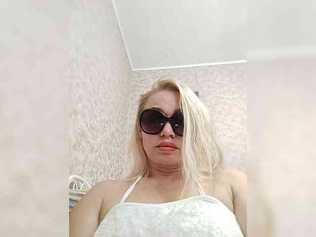 Milka_Milf webcam