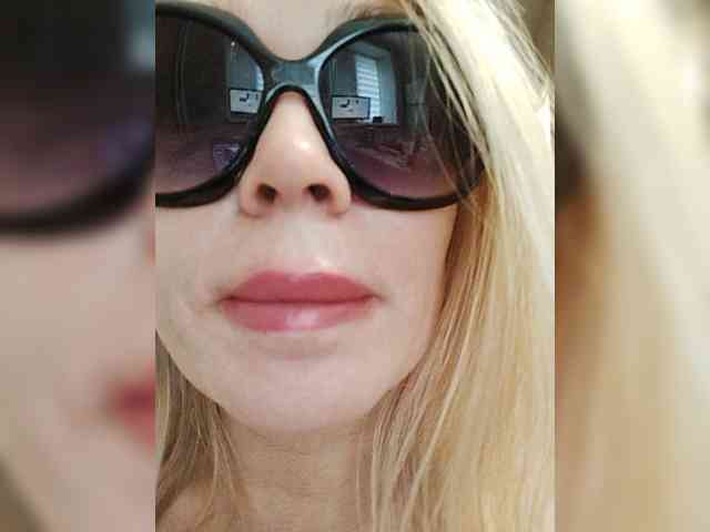 Milka_Milf webcam