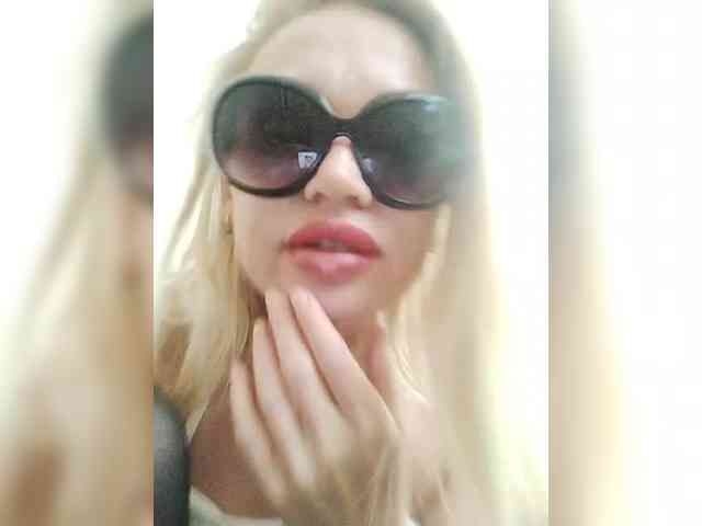 Milka_Milf webcam
