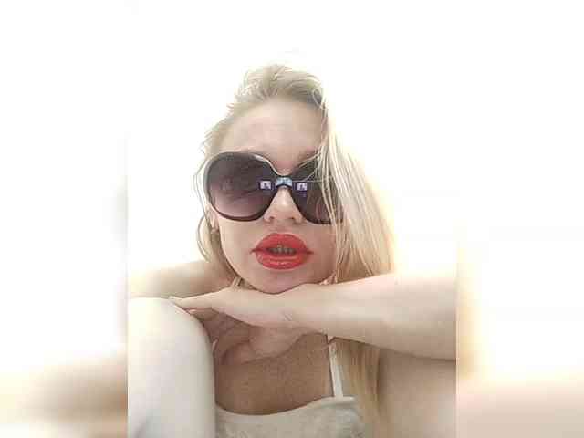 Milka_Milf webcam