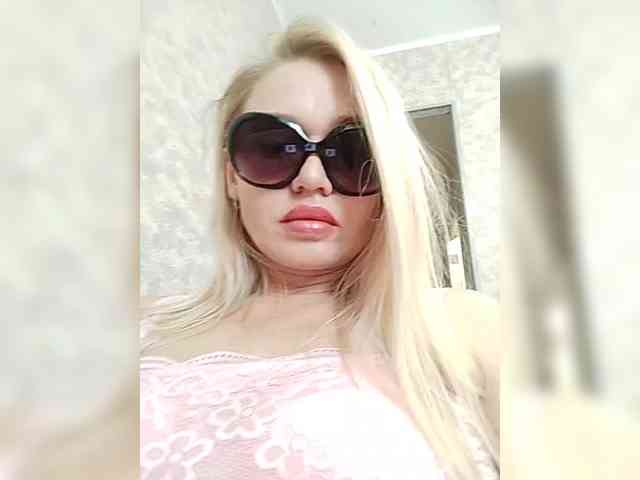 Milka_Milf webcam