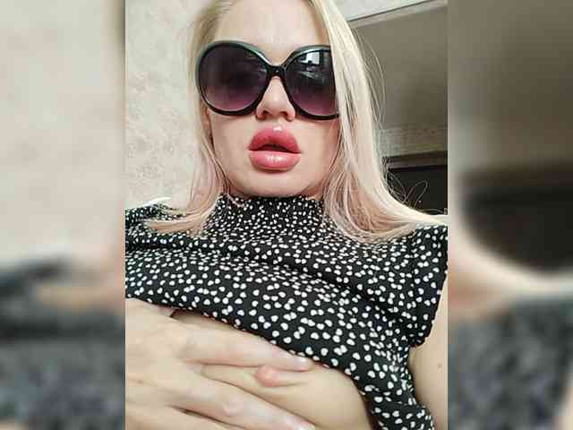 Milka_Milf webcam