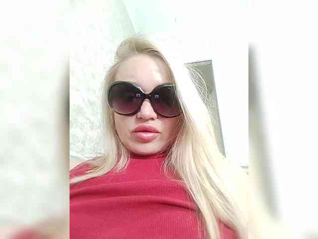 Milka_Milf webcam