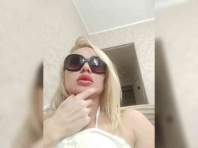 Milka_Milf webcam