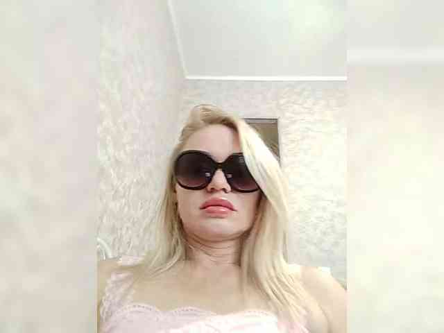 Milka_Milf webcam