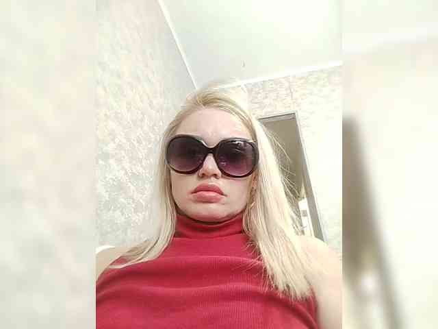 ElenCarr Sex Cam Show