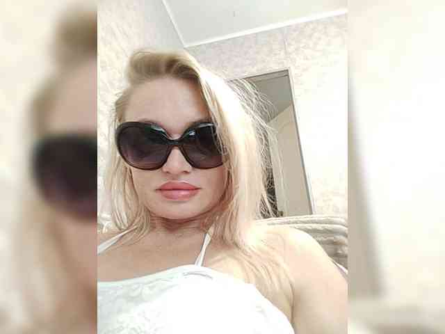 Milka_Milf webcam