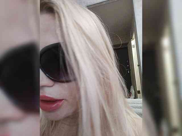 Milka_Milf webcam
