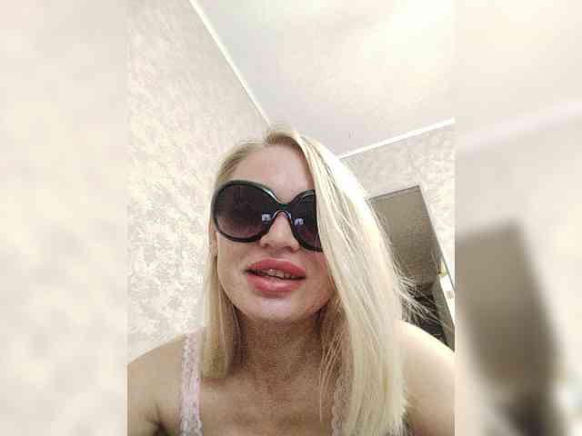 Milka_Milf webcam