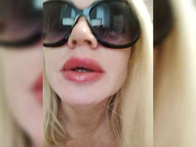 Milka_Milf webcam