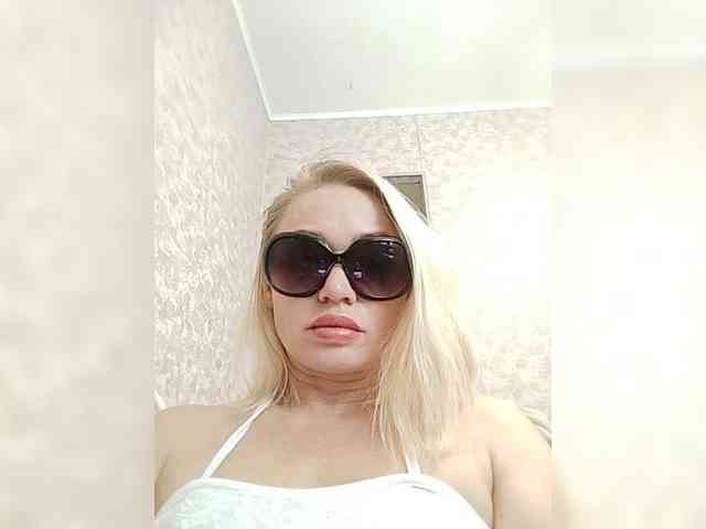 Milka_Milf webcam