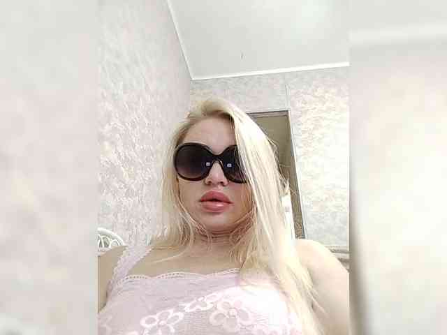 Milka_Milf webcam