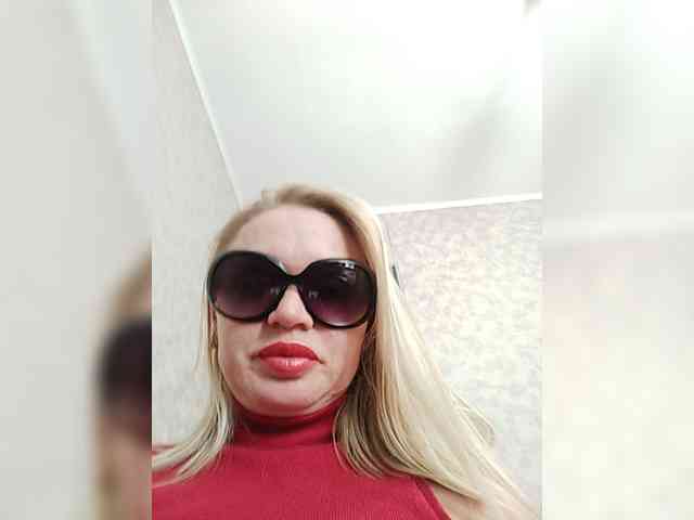 Milka_Milf webcam